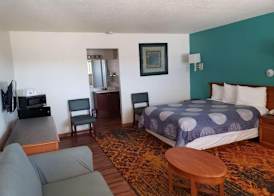 Americas Best Value Inn Greeley 4