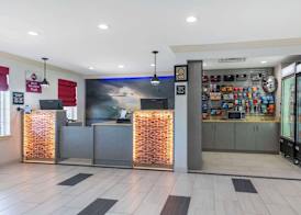 Best Western Plus Lake Lanier Gainesville Hotel & Suites 3