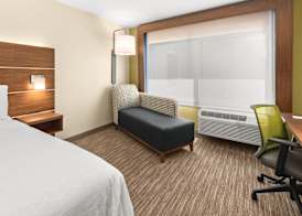Holiday Inn Express & Suites SUISUN CITY by IHG 5