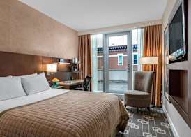 Wyndham Garden Chinatown 4
