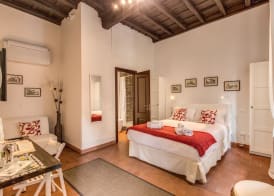 Piccolo Trevi Suites 2