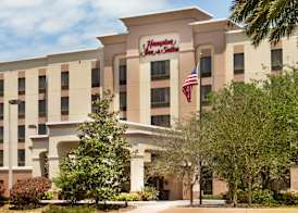 Hampton Inn & Suites Largo 2