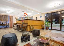 Days Inn by Wyndham Lake City 3