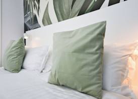 Palm Suites by Chaturhotels 5