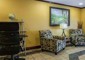 Econo Lodge Defuniak Springs I-10 3
