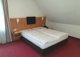 Hotel Neuwirtshaus 5