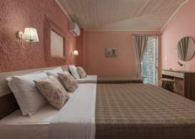 Ouzas Luxury Hotel 5