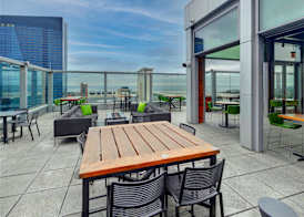 Hilton Garden Inn Chicago McCormick Place 2