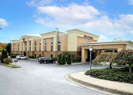 Hampton Inn Lewisburg, WV 3