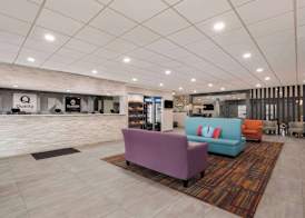 Clarion Hotel & Convention Center Joliet 3