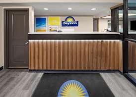 Days Inn by Wyndham Kansas City Northeast 3