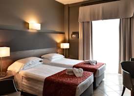 Hotel Sunflower 4