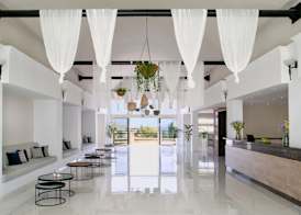 Louis Paphos Breeze 2