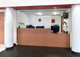 Comfort Aparthotel Versailles Saint Cyr l'Ecole 4