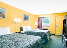 Days Inn by Wyndham Camilla 3