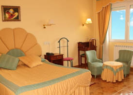 Hotel Avenida III 5