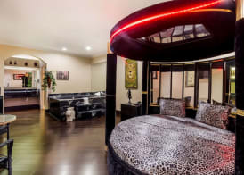 Americas Best Value Platinum Inn & Suites 3