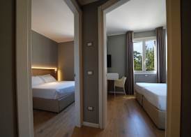 TH Lacona 5