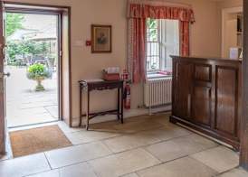 Guyers House Hotel and Restaurant 3