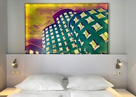 Wyndham Garden Düsseldorf City Centre Königsallee 3