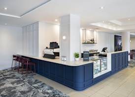 Mercure Brisbane Garden City 2