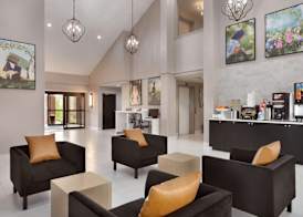 La Quinta inn & suites by Wyndham Dothan 3