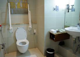 Holiday Inn COCHIN by IHG 3