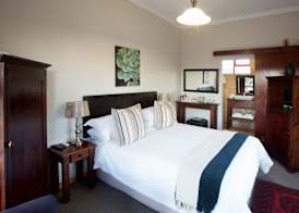 Sea Whisper Guest House 3