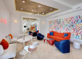 MB Hotel, Trademark Collection by Wyndham 3