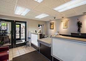 Econo Lodge Vallejo Fairgrounds 4