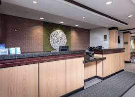 Fairfield Inn and Suites by Marriott New Bedford 2