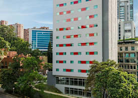 Hampton by Hilton Medellin 2