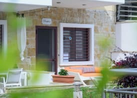 Elpiniki Luxury Apartments 2