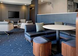 Courtyard by Marriott New Carrollton Landover 3