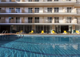 Hotel Riutort 4
