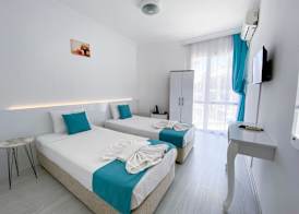 Minerva Port Hotel 4