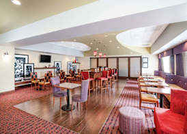 Hampton Inn Richmond - Airport 4
