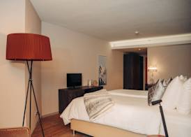 Hotel Dakota 4