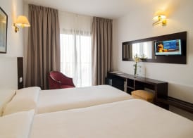 Hotel Amoros 4