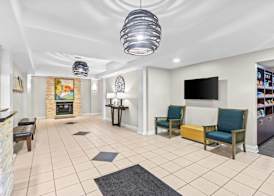 Country Inn & Suites by Radisson, Elizabethtown, KY 3