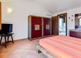 Apartment With Panoramic Terrace, Stunning Seaview! 5