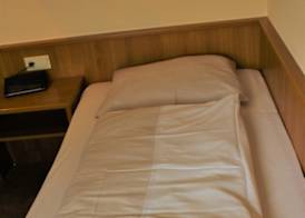 Hotel Alsterquelle 24h Check-in, Free Parking and WiFi 2