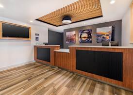Best Western Plus 1000 Islands Hotel & Suites 3