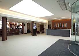 Lingfield Park Marriott Hotel & Country Club 2