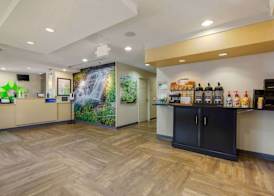 Extended Stay America Suites - Chantilly - Dulles 3
