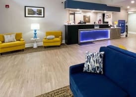 Comfort Suites Salisbury I-85 4