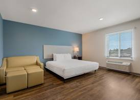 WoodSpring Suites Yorktown Newport News 5
