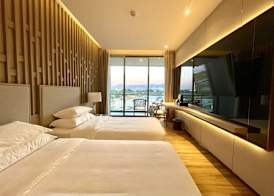 Symphony of The Sea Hotel 4