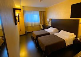 E' Hotel 5