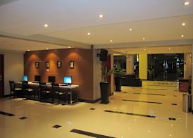 Lux Riverside Hotel & Apartment 4